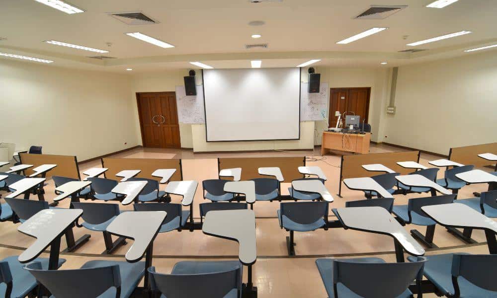 affordable school insurance Illinois