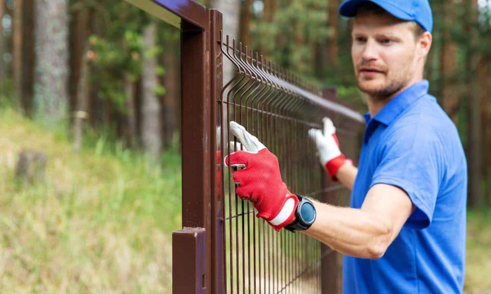 fencing dealers insurance